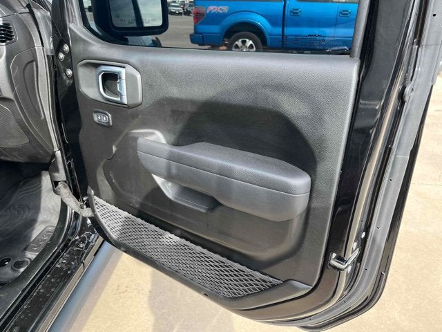 2022 Jeep Wrangler Unlimited Willys