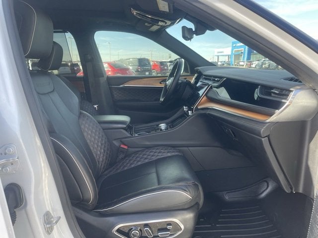 2023 Jeep Grand Cherokee L Summit Reserve