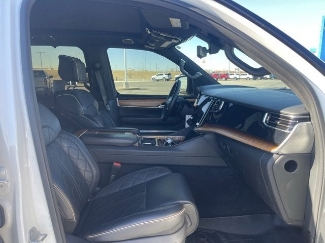 2023 Jeep Grand Wagoneer L Series III