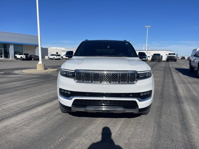 2023 Jeep Grand Wagoneer L Series III