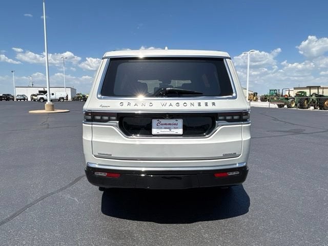 2022 Jeep Grand Wagoneer Series III