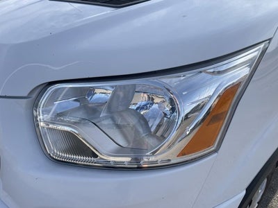 2022 Ford Transit Passenger Wagon XLT