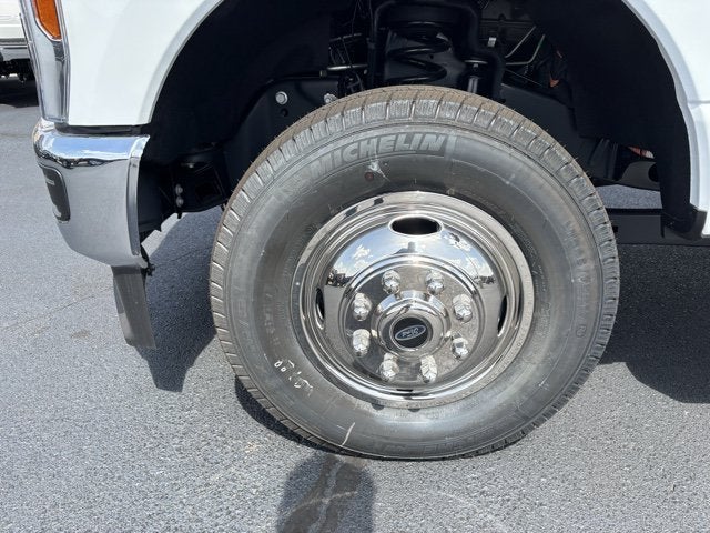 2026 Ford Super Duty F-350 DRW NEW