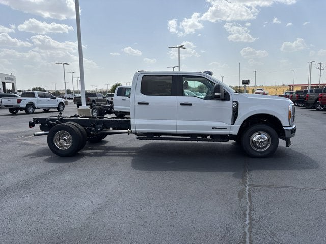 2026 Ford Super Duty F-350 DRW NEW