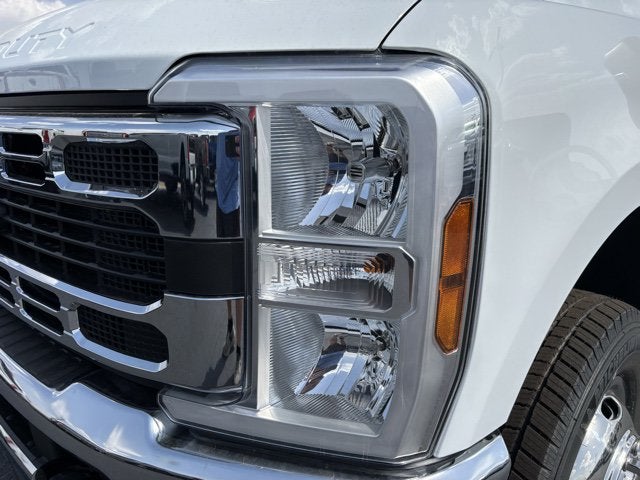2026 Ford Super Duty F-350 DRW NEW