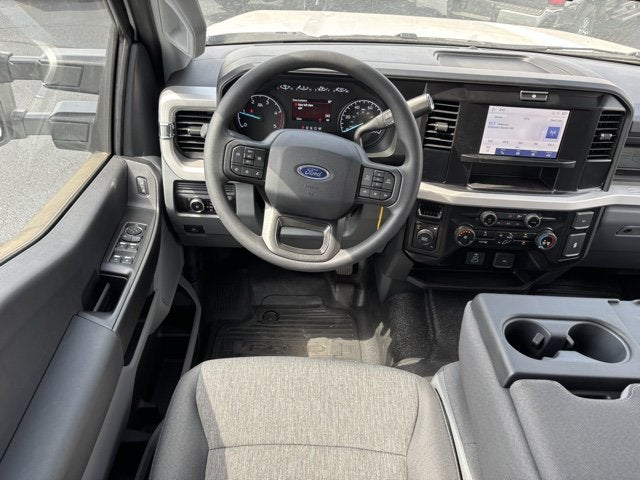 2026 Ford Super Duty F-350 DRW NEW