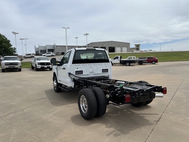 2025 Ford Super Duty F-350 DRW NEW