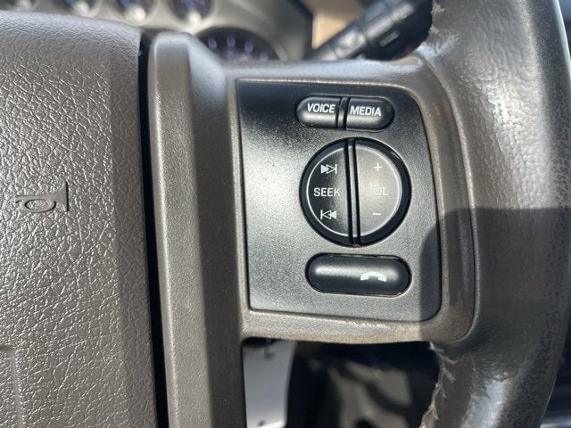 2011 Ford Super Duty F-250 SRW Lariat