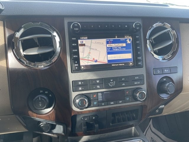 2011 Ford Super Duty F-250 SRW Lariat