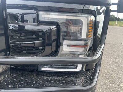 2022 Ford Super Duty F-250 SRW LARIAT