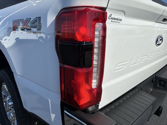 2027 Ford Super Duty F-250 SRW LARIAT