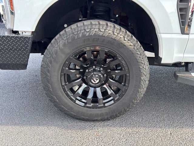 2024 Ford Super Duty F-350 SRW LARIAT