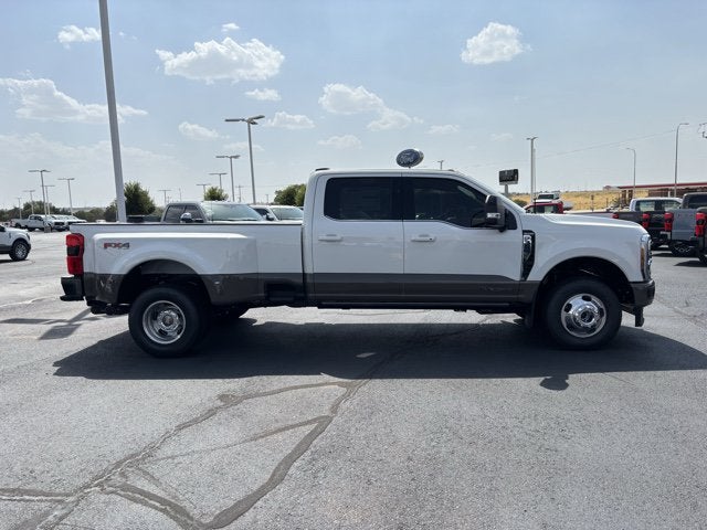 2026 Ford Super Duty F-350 DRW NEW