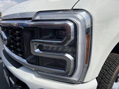 2026 Ford Super Duty F-350 DRW NEW