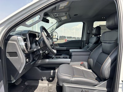 2026 Ford Super Duty F-350 DRW LARIAT