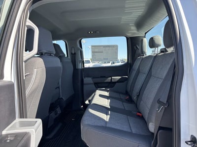 2027 Ford Super Duty F-350 DRW XL