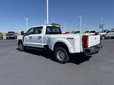 2027 Ford Super Duty F-350 DRW XL
