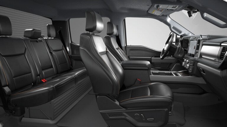 2026 Ford Super Duty F-350 DRW LARIAT