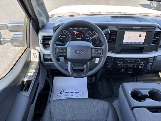 2027 Ford Super Duty F-350 DRW NEW