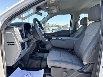 2027 Ford Super Duty F-350 DRW NEW