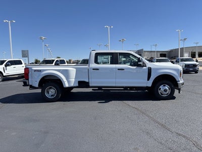 2027 Ford Super Duty F-350 DRW NEW