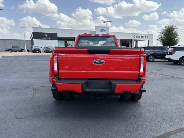 2026 Ford Super Duty F-350 DRW NEW