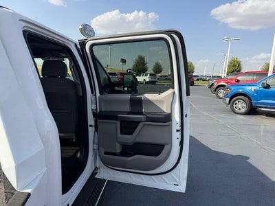 2017 Ford Super Duty F-350 DRW XLT