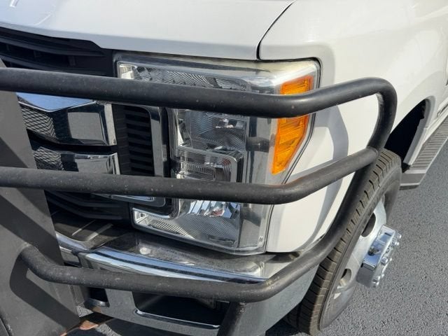 2017 Ford Super Duty F-350 DRW XLT
