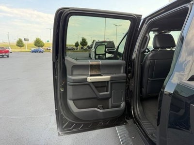 2022 Ford Super Duty F-350 DRW LARIAT