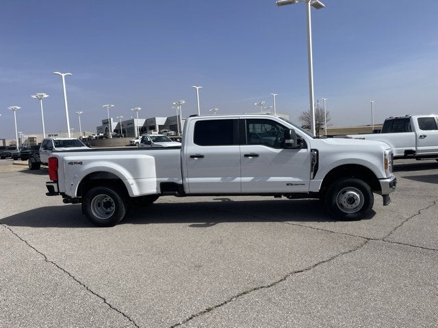 2026 Ford Super Duty F-350 DRW NEW