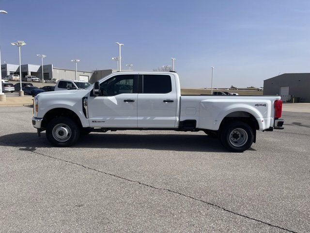 2026 Ford Super Duty F-350 DRW NEW