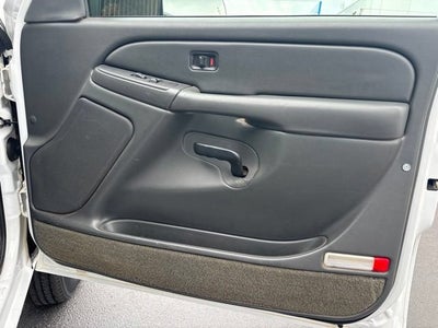2004 GMC Sierra 3500 SLE