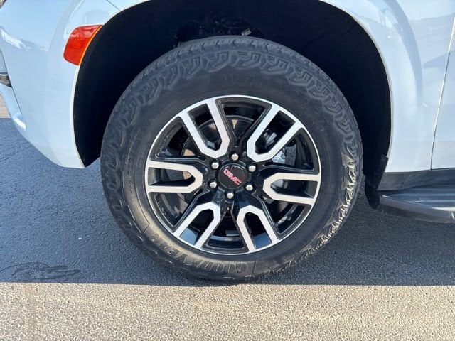 2024 GMC Yukon AT4