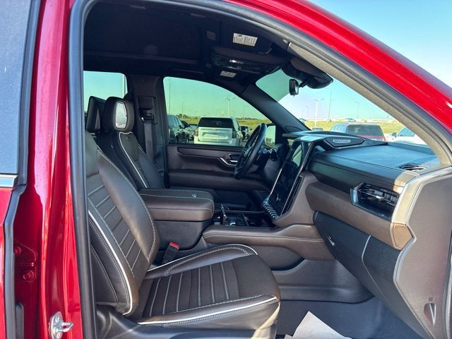 2025 GMC Yukon Denali Ultimate