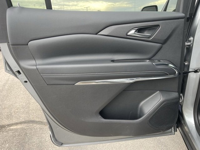 2025 Chevrolet Traverse FWD LT