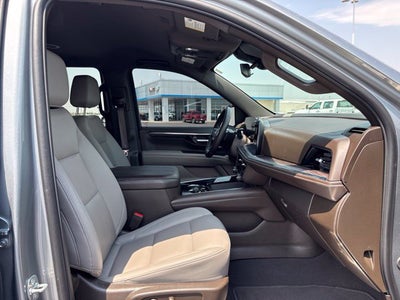 2025 Chevrolet Suburban LT