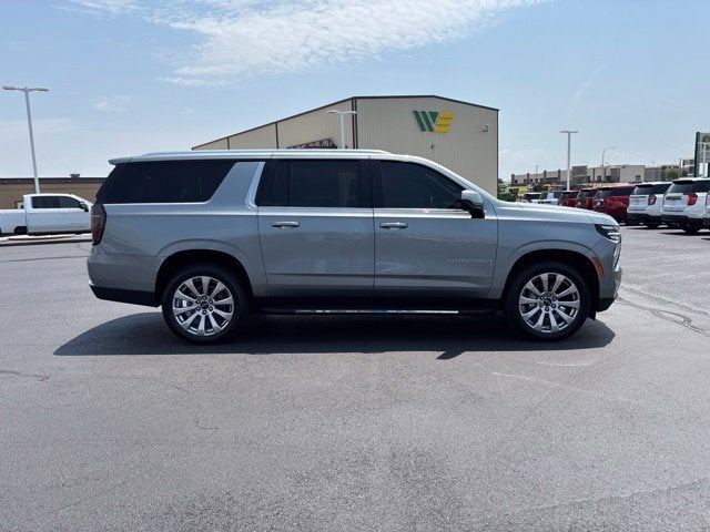 2025 Chevrolet Suburban LT