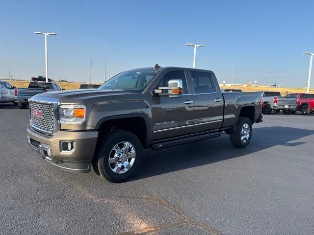 2015 GMC Sierra 2500HD available WiFi Denali