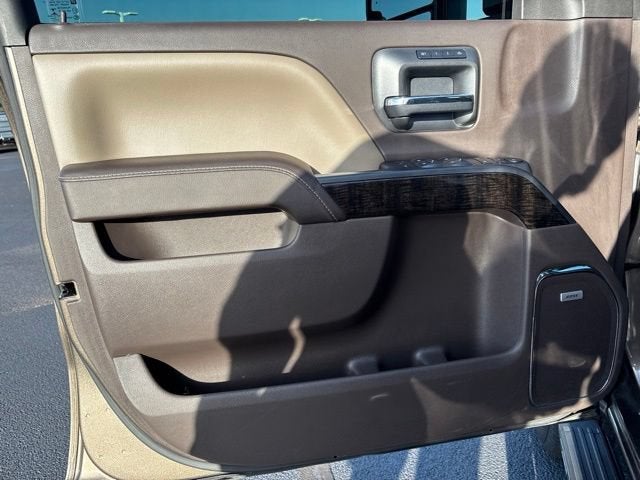 2015 GMC Sierra 2500HD available WiFi Denali