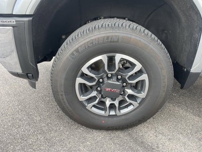 2024 GMC Sierra 2500HD SLT