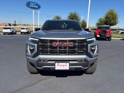 2025 GMC Canyon 4WD AT4