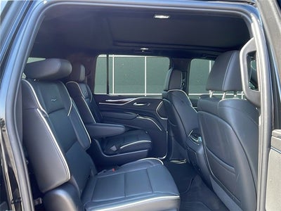2023 Cadillac Escalade ESV 4WD Premium Luxury