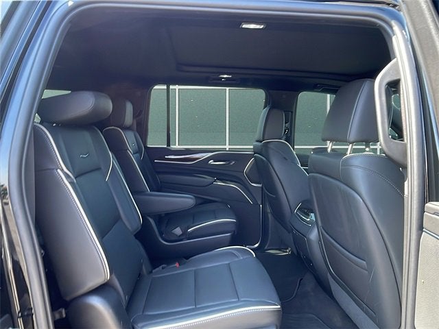 2023 Cadillac Escalade ESV 4WD Premium Luxury