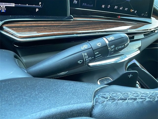 2023 Cadillac Escalade ESV 4WD Premium Luxury