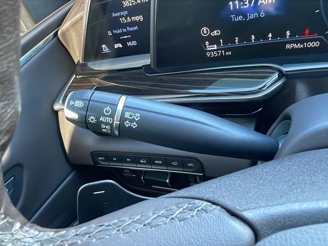 2022 Cadillac Escalade ESV Premium Luxury