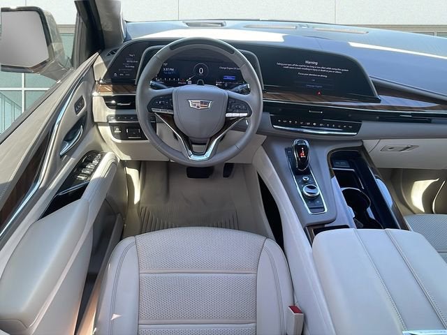2024 Cadillac Escalade ESV 4WD Premium Luxury Platinum