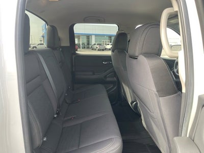 2024 Nissan Frontier SV