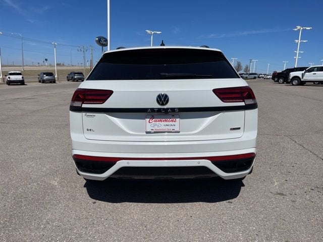 2022 Volkswagen Atlas Cross Sport 2.0T SEL R-Line Black