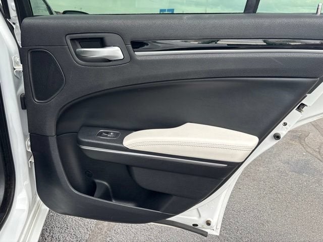 2017 Chrysler 300 300S