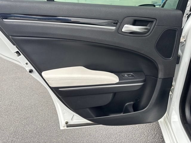 2017 Chrysler 300 300S